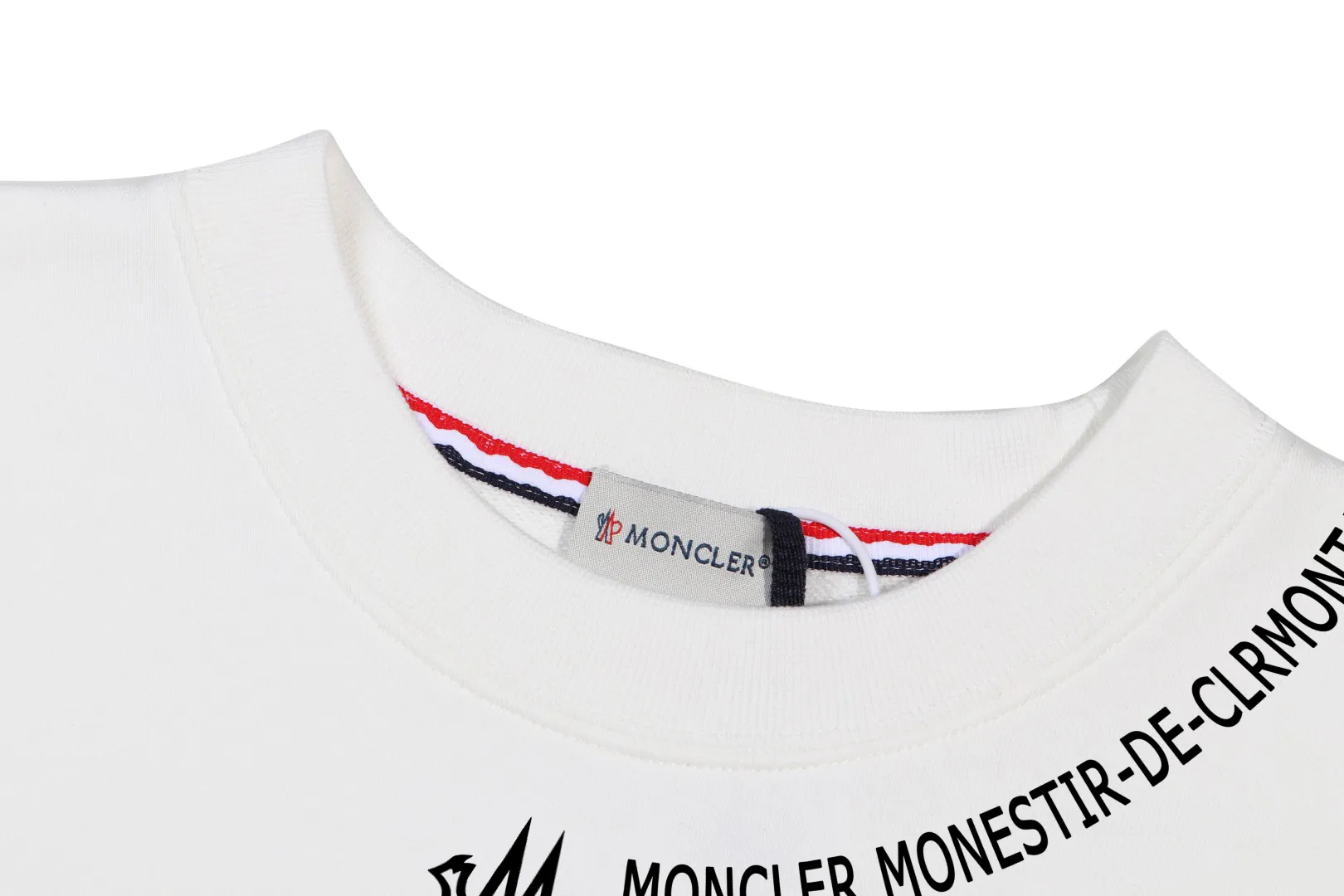 📦 📦 【 In Stock】 〖 𝐌𝐎𝐍𝐂𝐋𝐄𝐑~ 〗 440g ， ， Factory 2024FW ， Premium Breathable Same Style ：Black White Size：S M L XL 2XL